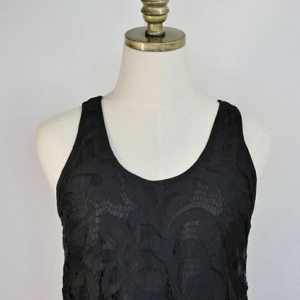 Milly Lace Tank - Picture 5 of 12
